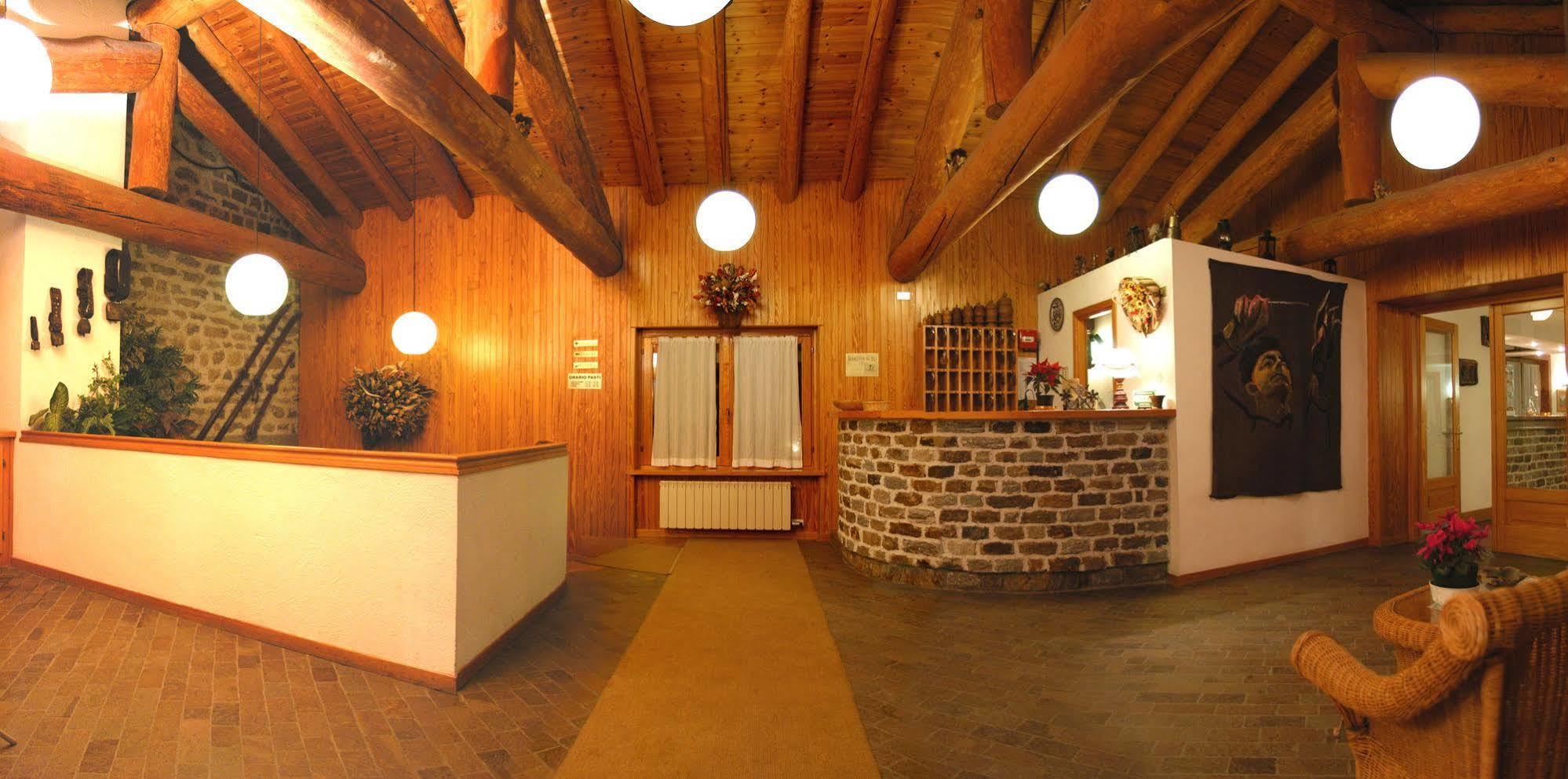 Petit Hotel Cogne Dış mekan fotoğraf