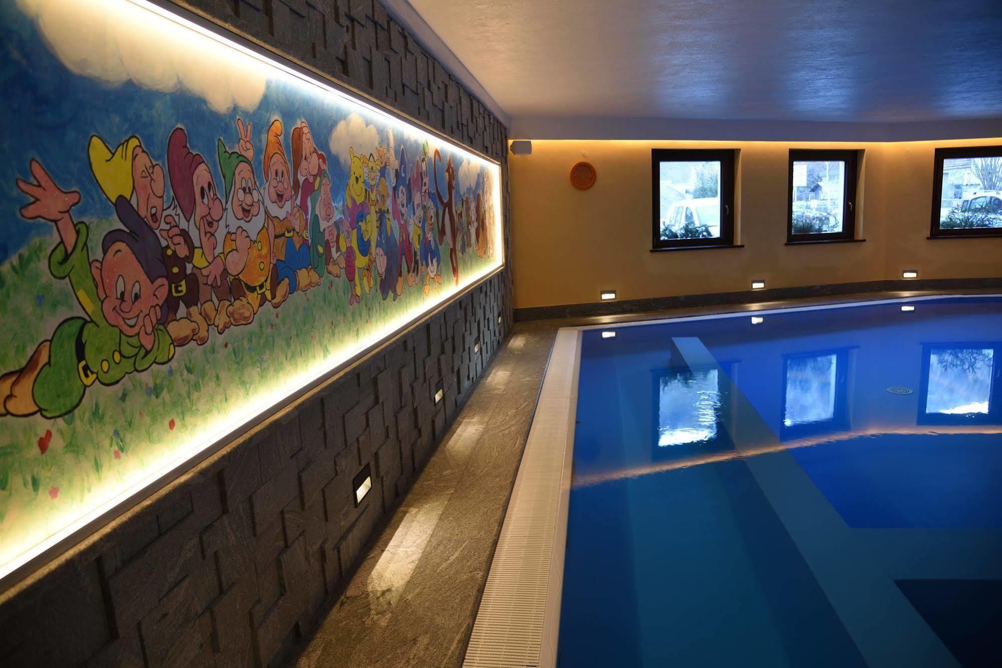 Petit Hotel Cogne Dış mekan fotoğraf